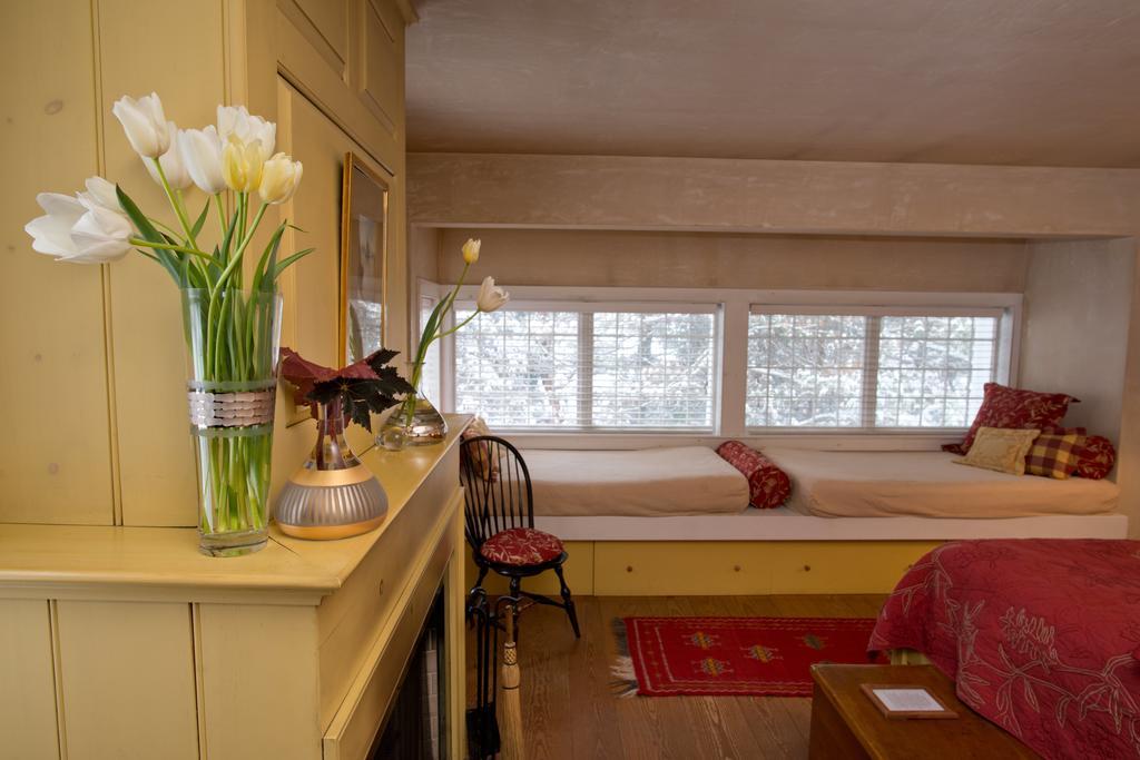 The Old Inn On The Green New Marlborough Habitación foto
